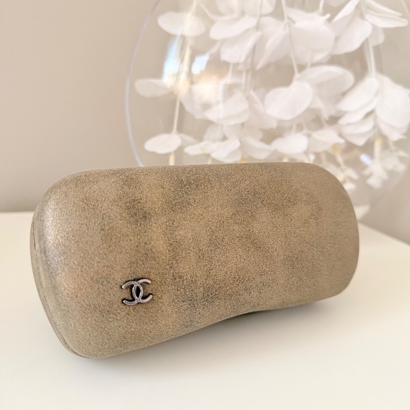 Seafolly Tortola Cat-Eye Sunglasses in Rose Ice - Picture 8 of 8